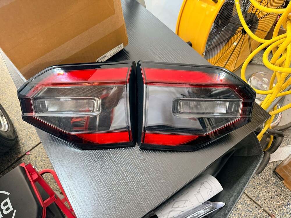 OEM Honda Pilot Tail Light Taillight Pair Assembly 2023 2024 2025